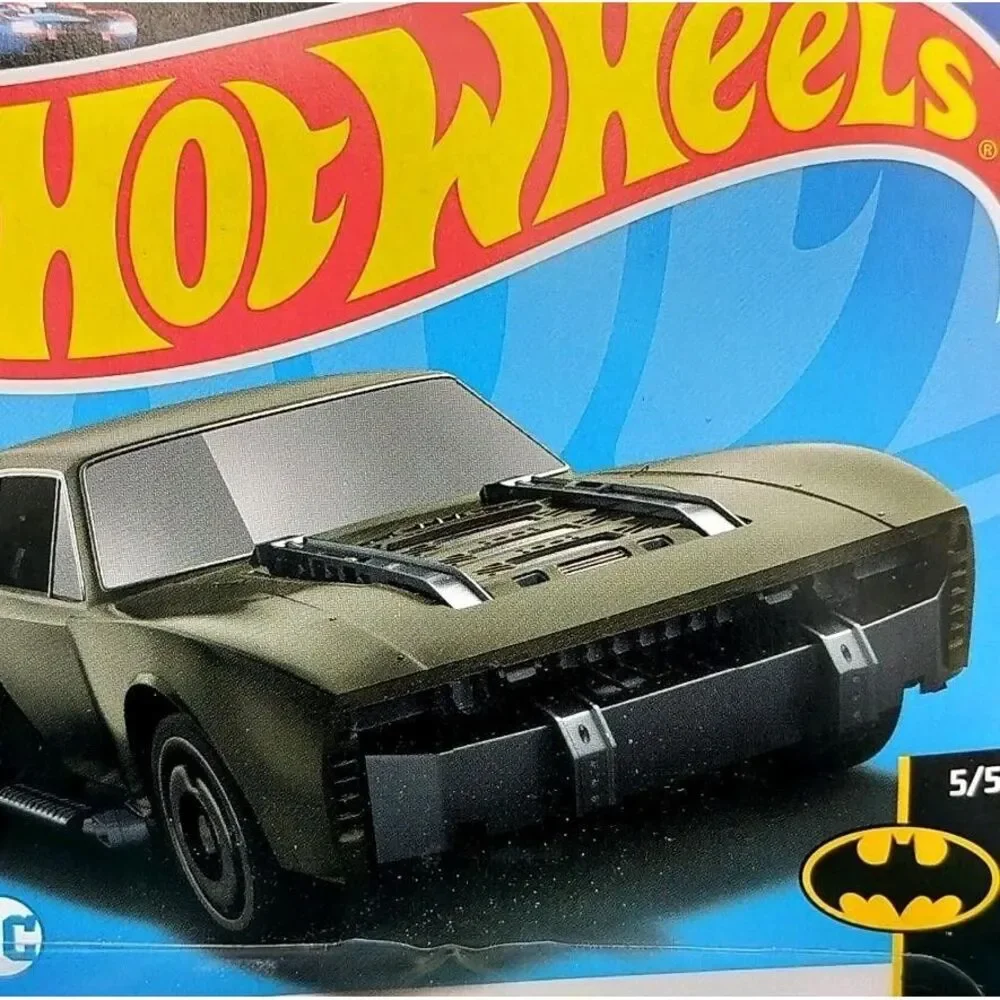 2022 HOT WHEELS THE BATMAN MOVIE BATMOBILE BATMAN SERIES 5/5